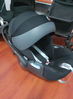 Kočárek Cybex 3 v 1 + autosedačka od 15 měsíců - 2