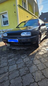 Vw golf 1.8.i GT - 2