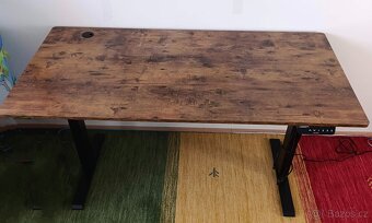 Prodám elektrický psací stůl 14070cm - 2