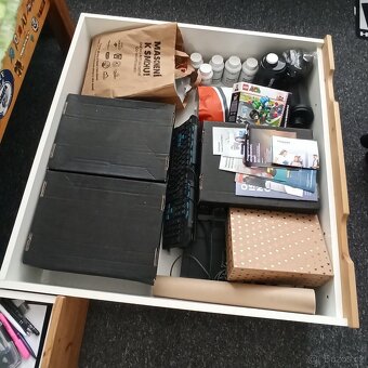 Dětská postel s úložnými boxy - 2