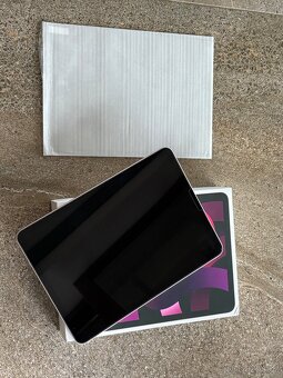 Apple iPad Air (2022), 64GB Wi-Fi Pink - 2
