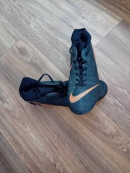 Kopačky Nike - 2