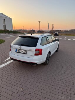 Škoda Octavie RS - 2