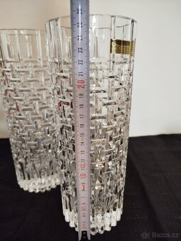 Prodám broušenou vázu - 2