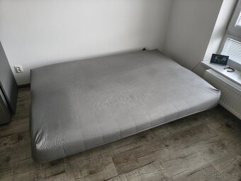 Rozkládací gauč + 2 křesla - 2