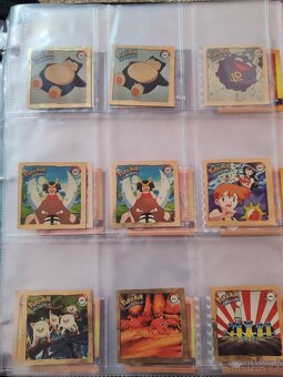 Pokémon 1999/ 2500+ kusů /Vcetne boxu I krabice - 2