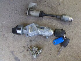 Sada zámků Ford C-Max - 2