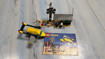 LEGO 6444 Outback Airstrip - 2