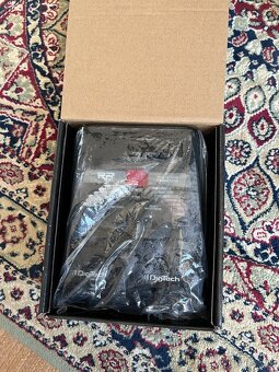 Efektový pedál Digitech RP55 - 2