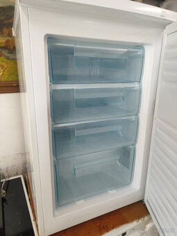 Mrazák šuplíkový QUIGG MD 37072 / 4 šuplíky - 2