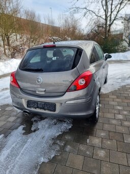 Opel corsa - 2