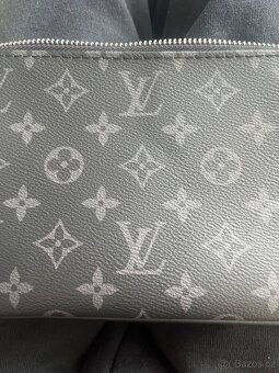 Louis Vuitton - 2