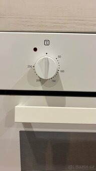 Vestavná trouba Ikea - 2