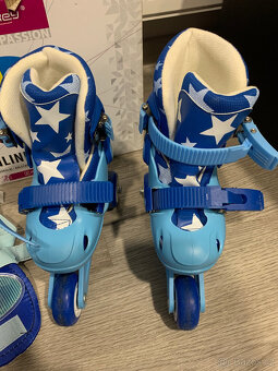Kolečkové brusle modré 27-30 - 2
