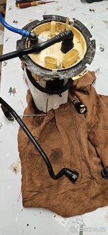 Čerpadlo nádrže 3Q0 919 050 - 2