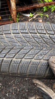 205/60 R16 GOODYEAR Ultragrip Performance 3 - 2