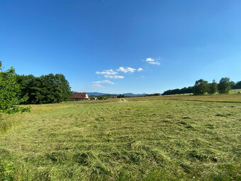 Stavební pozemek 1321m se stavebním povolením - 2