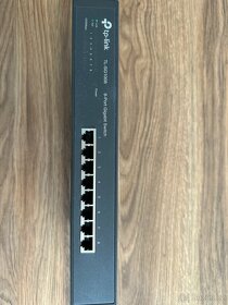 Tp-link 8-port gigabit switch - 2