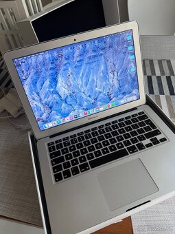 Apple MacBook Air - 2