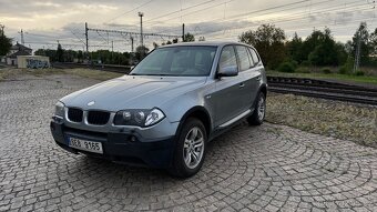 BMW x3 e83 3.0i 170kw manuál 6 najeto pouze 179tis - 2