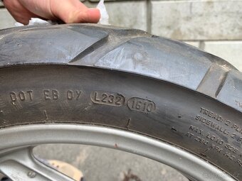 Zadní kolo na bmw GS originál neposkozene - 2