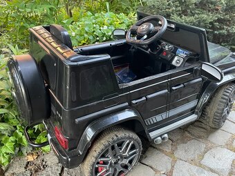 Dětské elektrické auto. - 2