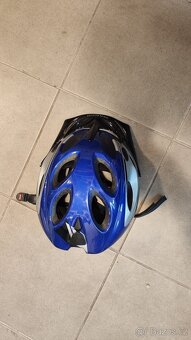 Cyklistická helma Mango - 2