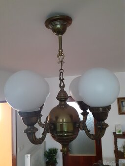 Starožitný mosazný lustr. - 2