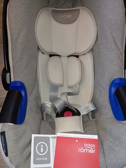 Autosedačka Britax römer baby safe i-size 0-13 kg - 2