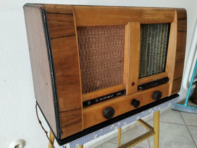 Rádio Tesla T516-A - 2