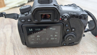 Canon EOS 6D mark II - 2