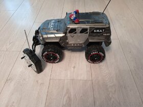 Auto na dálkové ovládání - 2