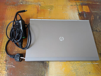 Notebook HP EliteBook 8460p (i5/8/128) - 2