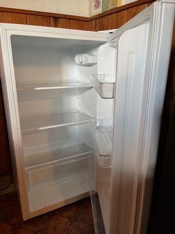 Prodám chladničku Philco PTL 93 - 2