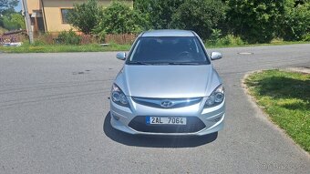 Hyundai i30 1,4 16v 80kw najeto 76000km - 2
