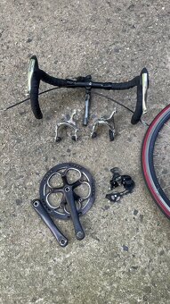 Silniční sada Shimano + zapletena kola 622 - 2