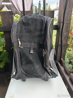 Batoh na psa - 2
