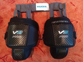 Brankářské kolenní chrániče /chrániče kolen VAUGHN VE9 pro - 2