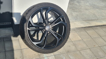 Zimní kola VW Golf 7 Reifnitz 19 palců Michelin - 2