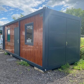 Obytný kontejner 3x7 m s plechovými vraty - 2