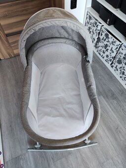 Kinderkraft kolébka - 2