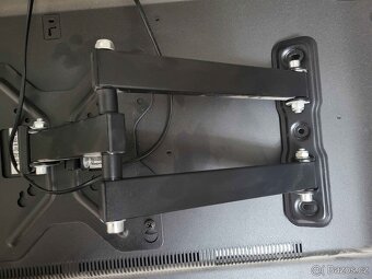 Televize GoGEN TVU 43S298 STWEB černá 108c 4K Ultra HD Smart - 2