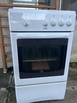 Plynový sporák MORA 1411 na propan-butan lahve - 2