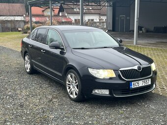 Škoda Superb 2.0 Tdi Elegance 4x4 - 2