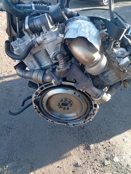 MERCEDES ML W164, R V251, GL X164 3,0CDI MOTOR - 2