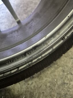 OZ racing ultraleggera 7x17 et37 - 2