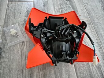 Prodám ktm přední masku - 2