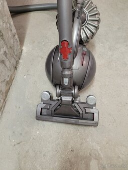 Vysavač bezsáčkový DYSON cinetic animal complete - 2