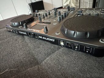 M‑Audio Xponent – DJ kontroler - 2