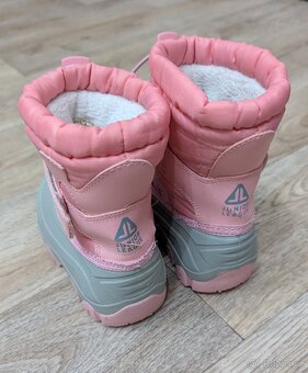 Dívčí sněhule vel. 24 - 2